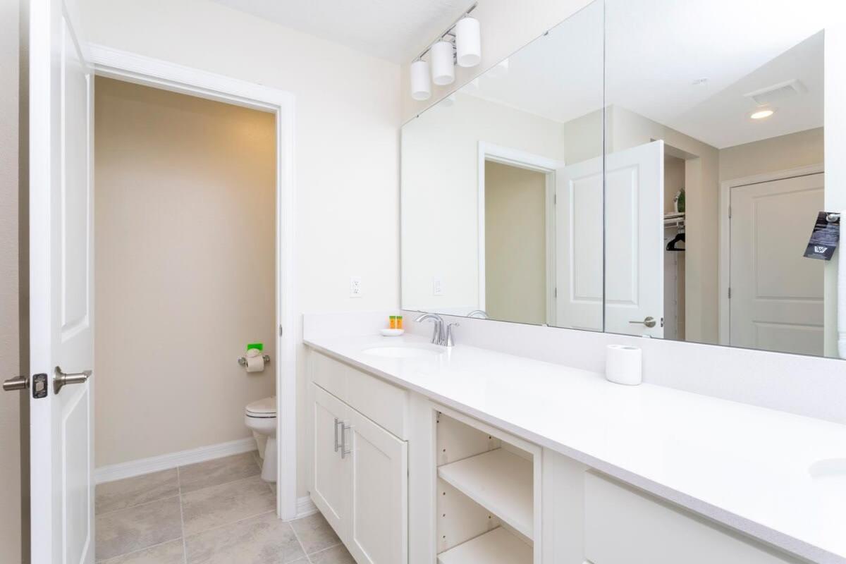 Family Friendly 2 Bd Close To Disney @ Storey Lake 105 3161 Kissimmee Exterior photo